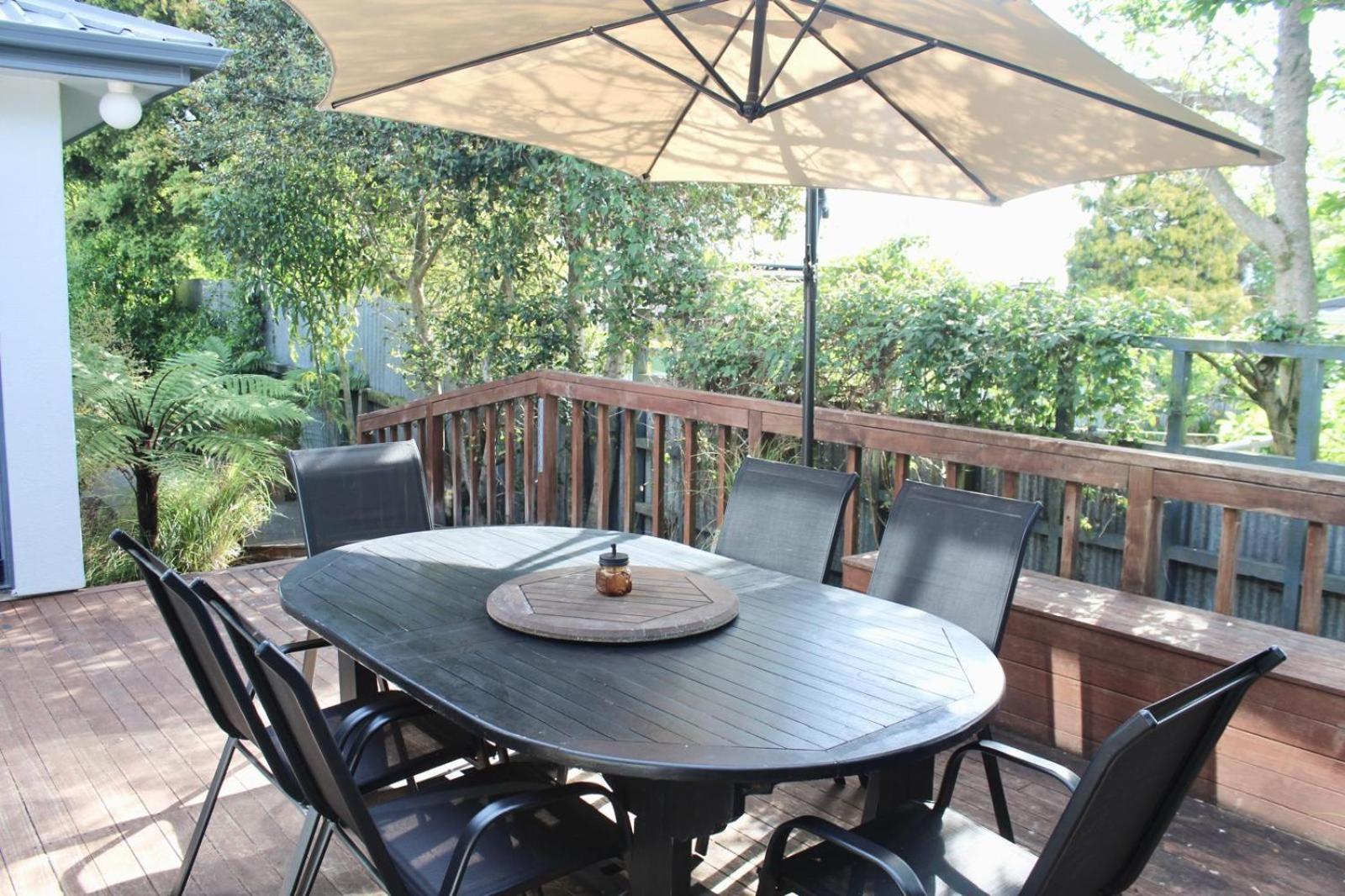 5-Min Walk To Village - Havelock North Holiday Home With Spa Pool Eksteriør billede