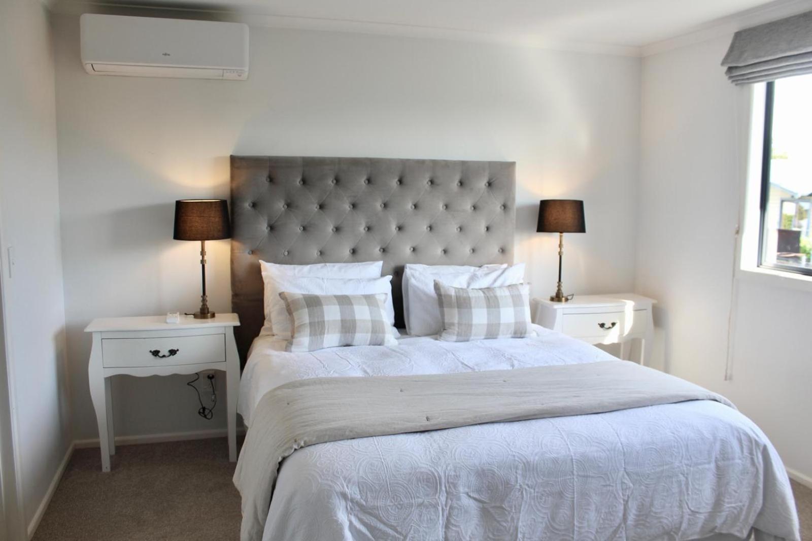 5-Min Walk To Village - Havelock North Holiday Home With Spa Pool Eksteriør billede