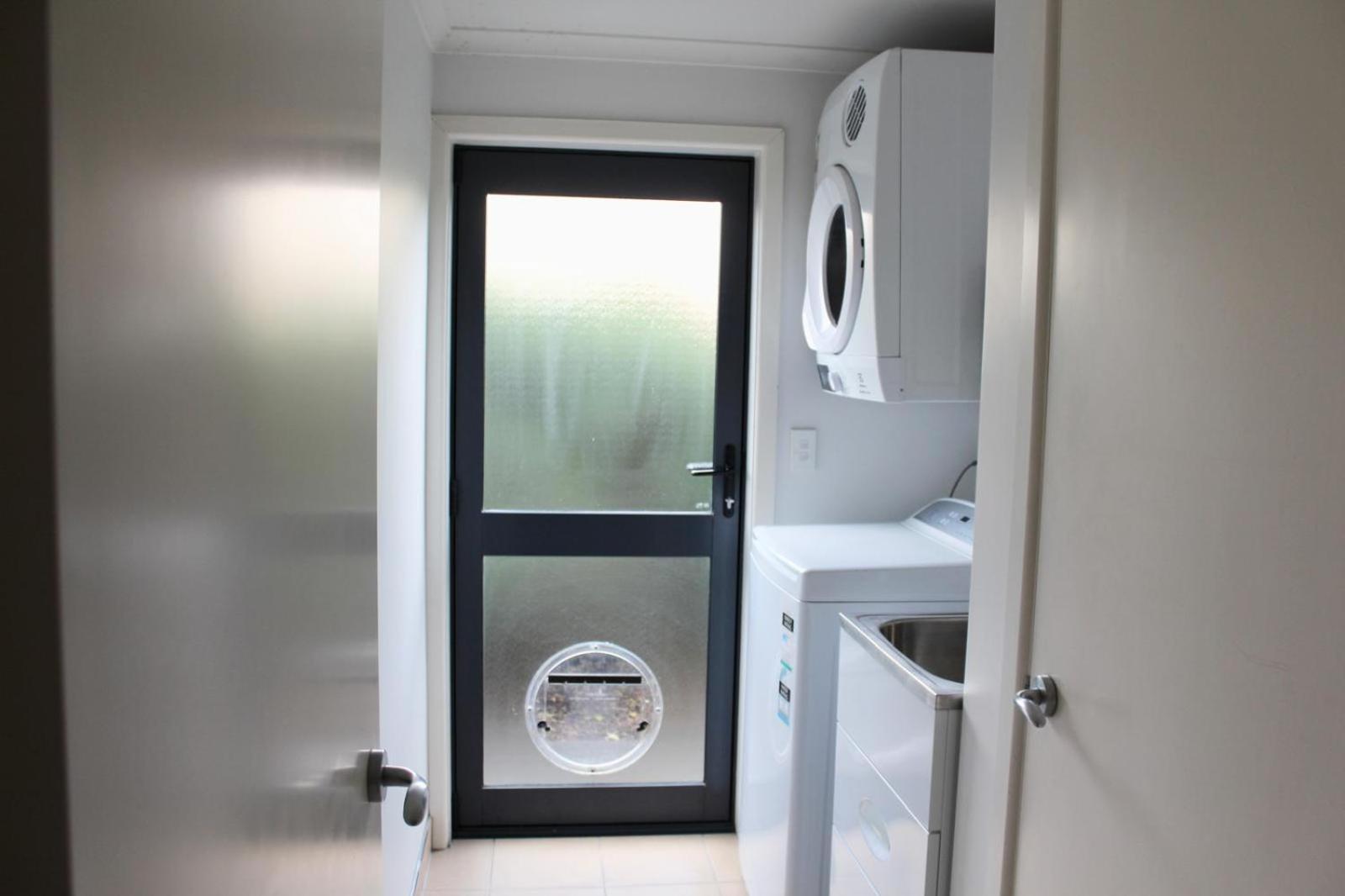 5-Min Walk To Village - Havelock North Holiday Home With Spa Pool Eksteriør billede