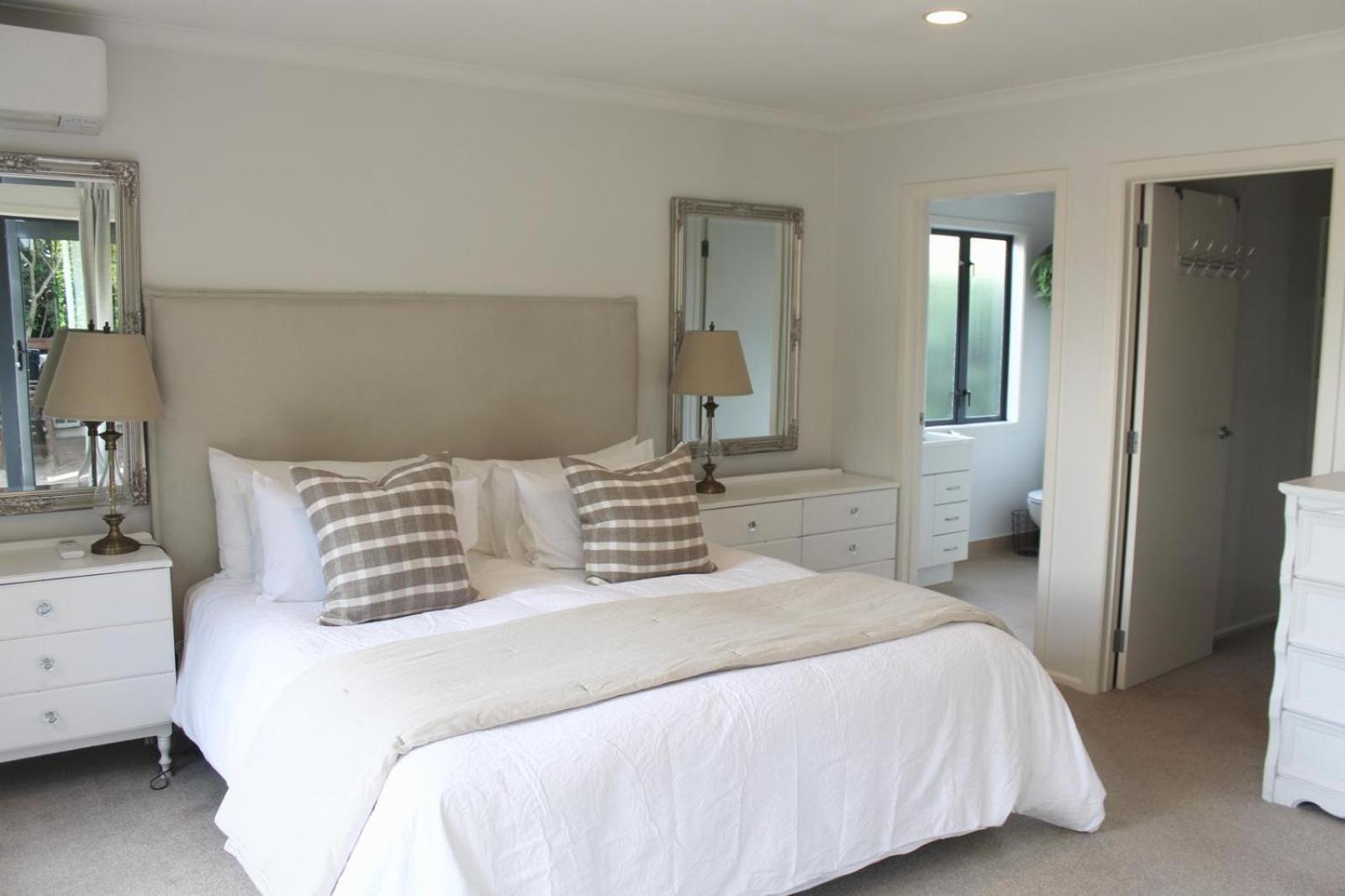 5-Min Walk To Village - Havelock North Holiday Home With Spa Pool Eksteriør billede